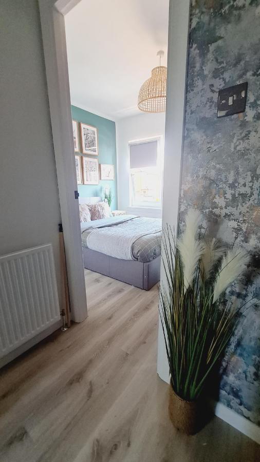 Beautiful 2Bed House With Garden, Walking Distance To Town - Free Parking Apartamento Glasgow Exterior foto